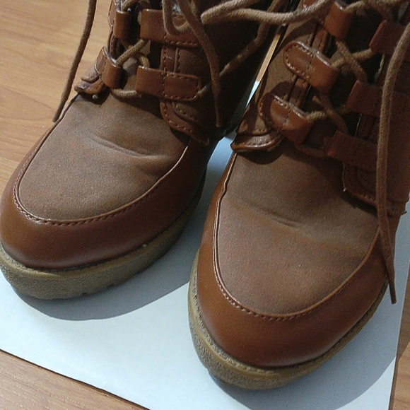 H&M chunky heel fur ankle boots 👢 - Picture 4 of 8